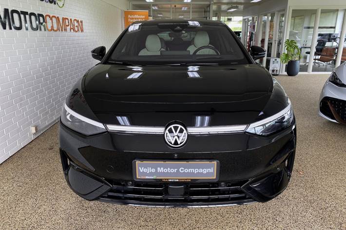Sort VW ID.7 fra 2024