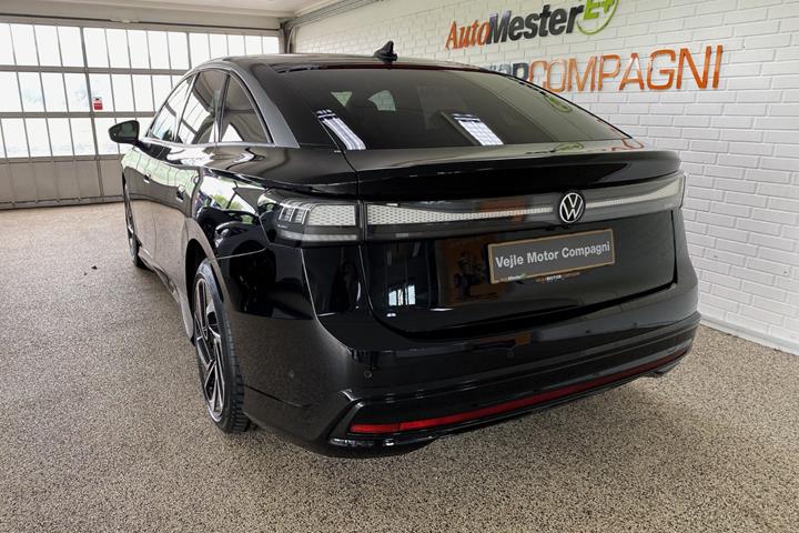 Sort VW ID.7 fra 2024