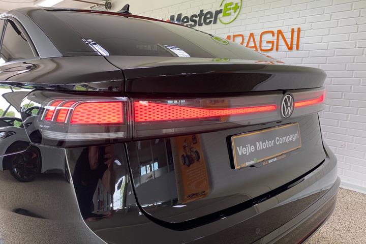 Sort VW ID.7 fra 2024