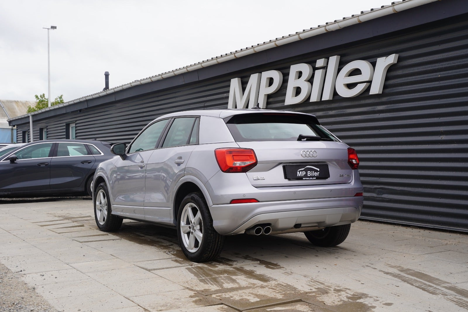 Sølv Audi Q2 fra 2020