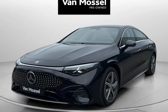 Sort Mercedes CLA250+ fra 2025