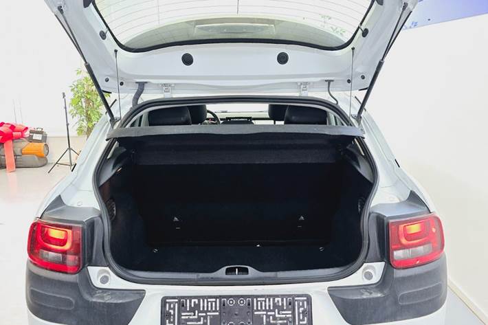 Hvid Citroën C4 Cactus fra 2016