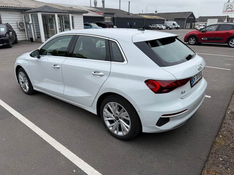 Audi A3 40 TFSi e Prestige Sportback S-tr.