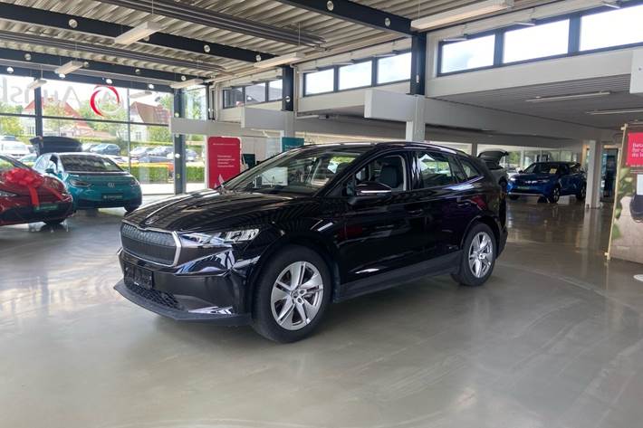 Sort Skoda Enyaq fra 2023