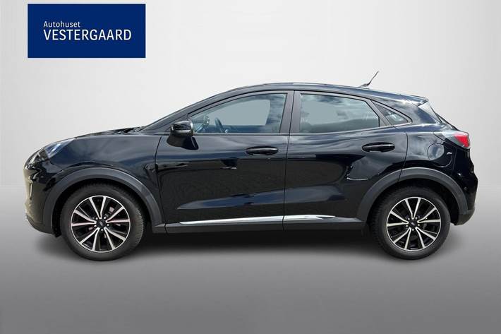 Sort Ford Puma fra 2020