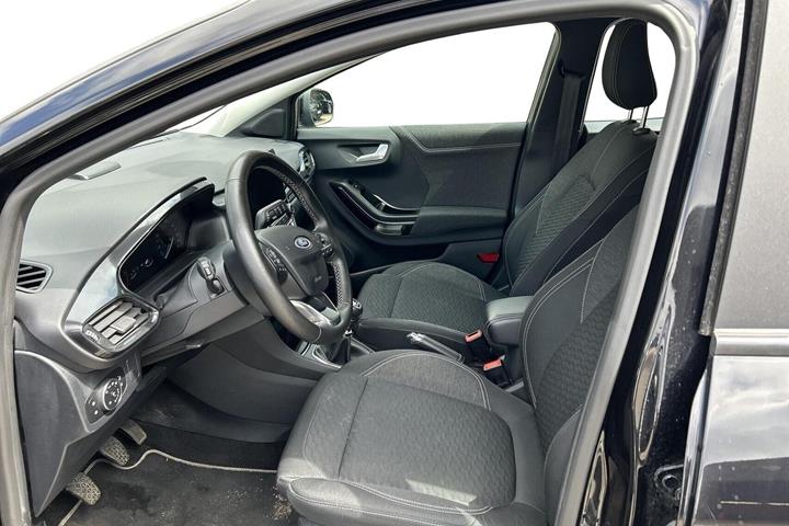 Sort Ford Puma fra 2020