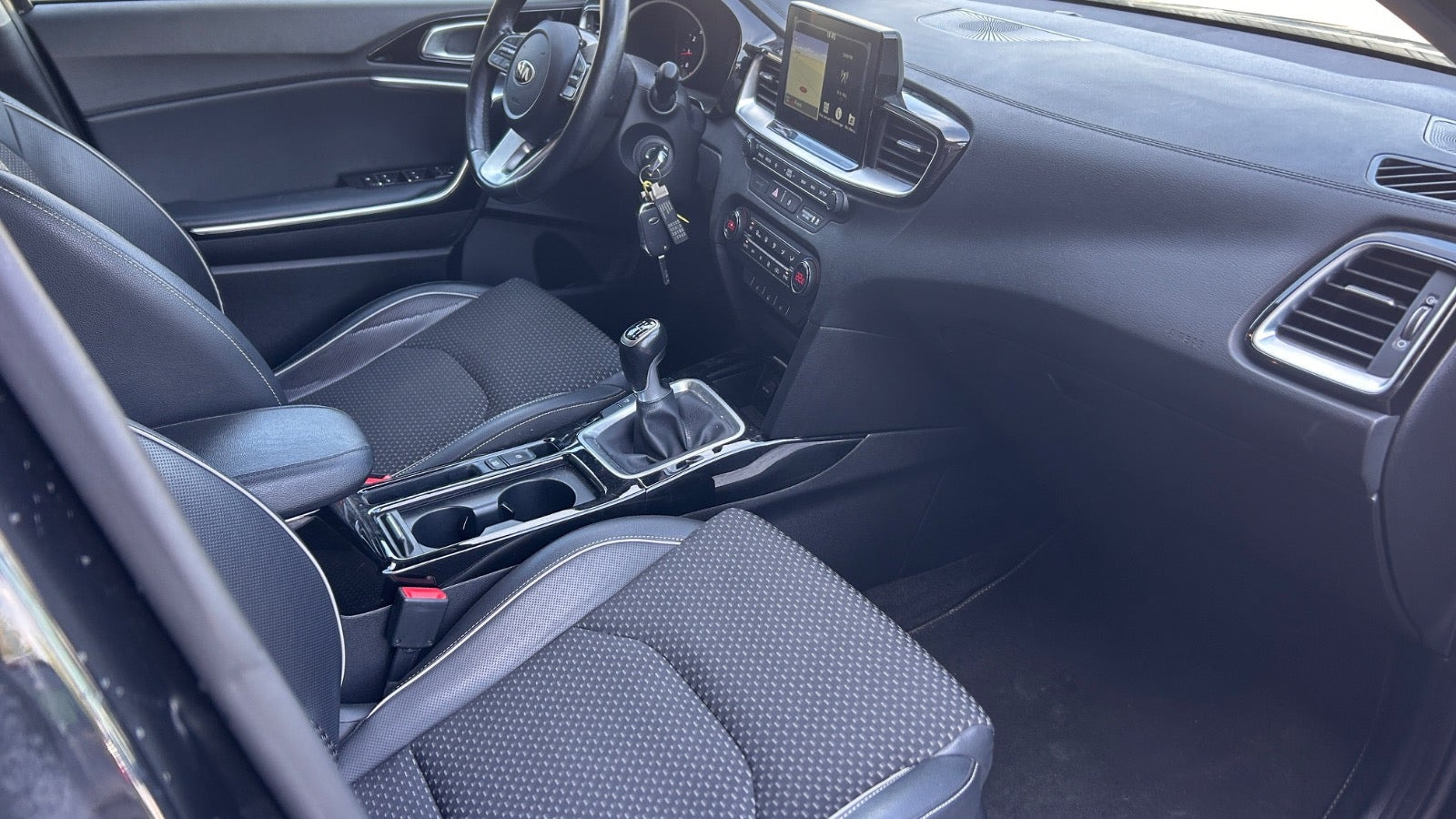 Sort Kia Ceed fra 2019