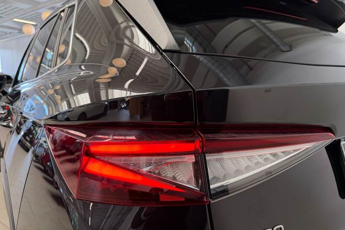 Sort Skoda Elroq fra 2025