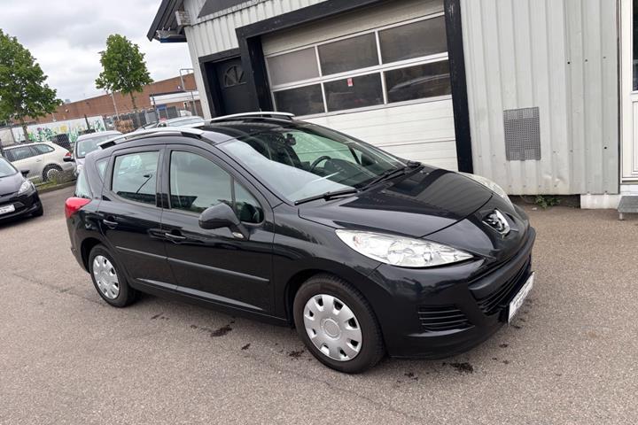 Sort Peugeot 207 fra 2010