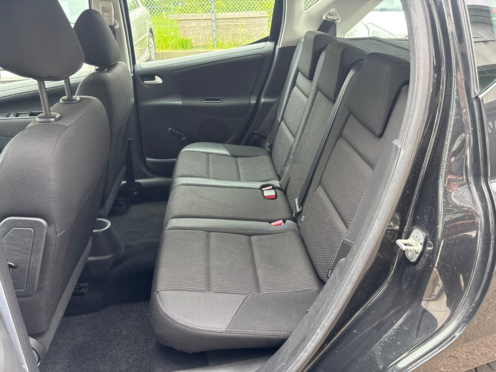 Sort Peugeot 207 fra 2010