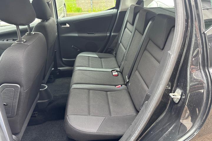 Sort Peugeot 207 fra 2010