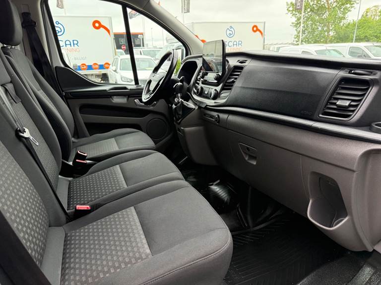 Ford Transit Custom 300 L2 2,0 TDCi 170 Trend