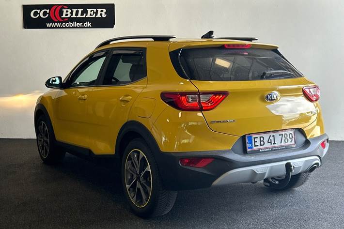 Gul Kia Stonic fra 2019