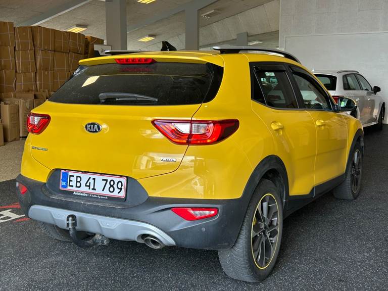 Kia Stonic 1,6 CRDi 115 Attraction+