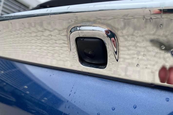 Blå Suzuki Baleno fra 2018