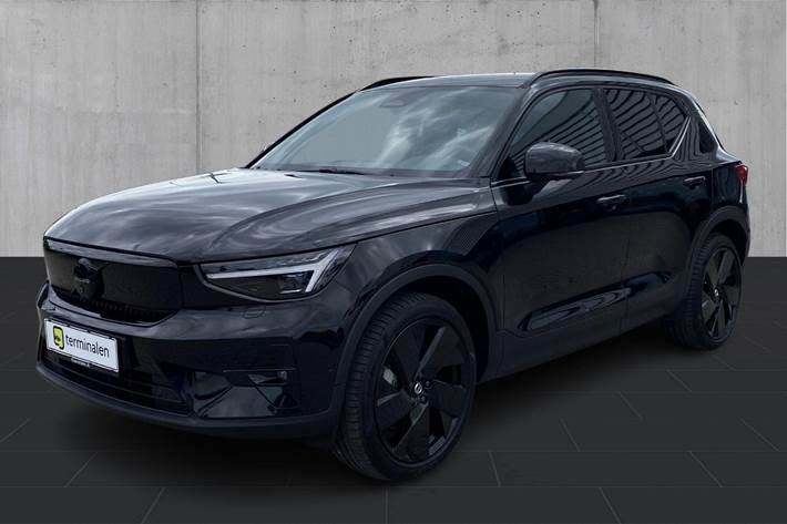 Sort Volvo EX40 fra 2024