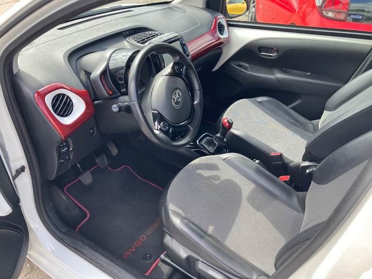 Toyota Aygo 1,0 VVT-i x-sky