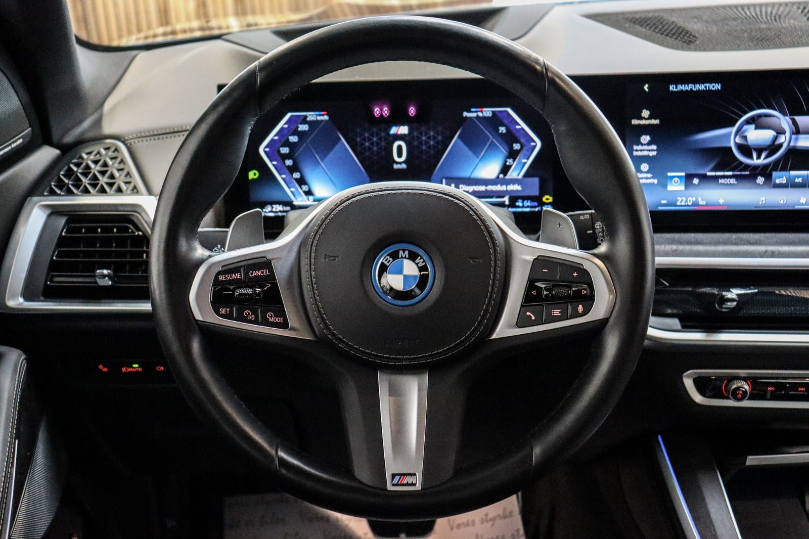 Sort BMW X5 fra 2023