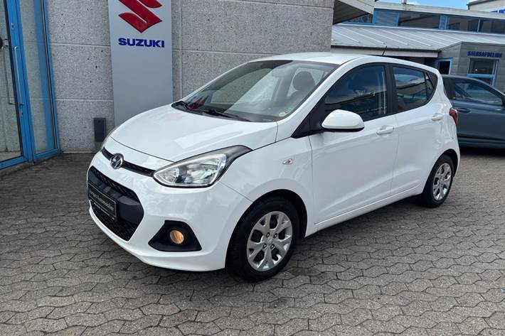 Hvid Hyundai i10 fra 2014