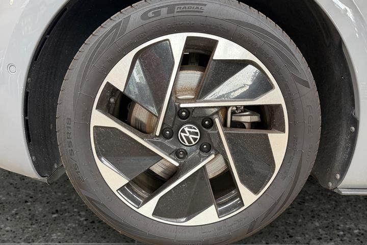 Grå VW ID.3 fra 2022