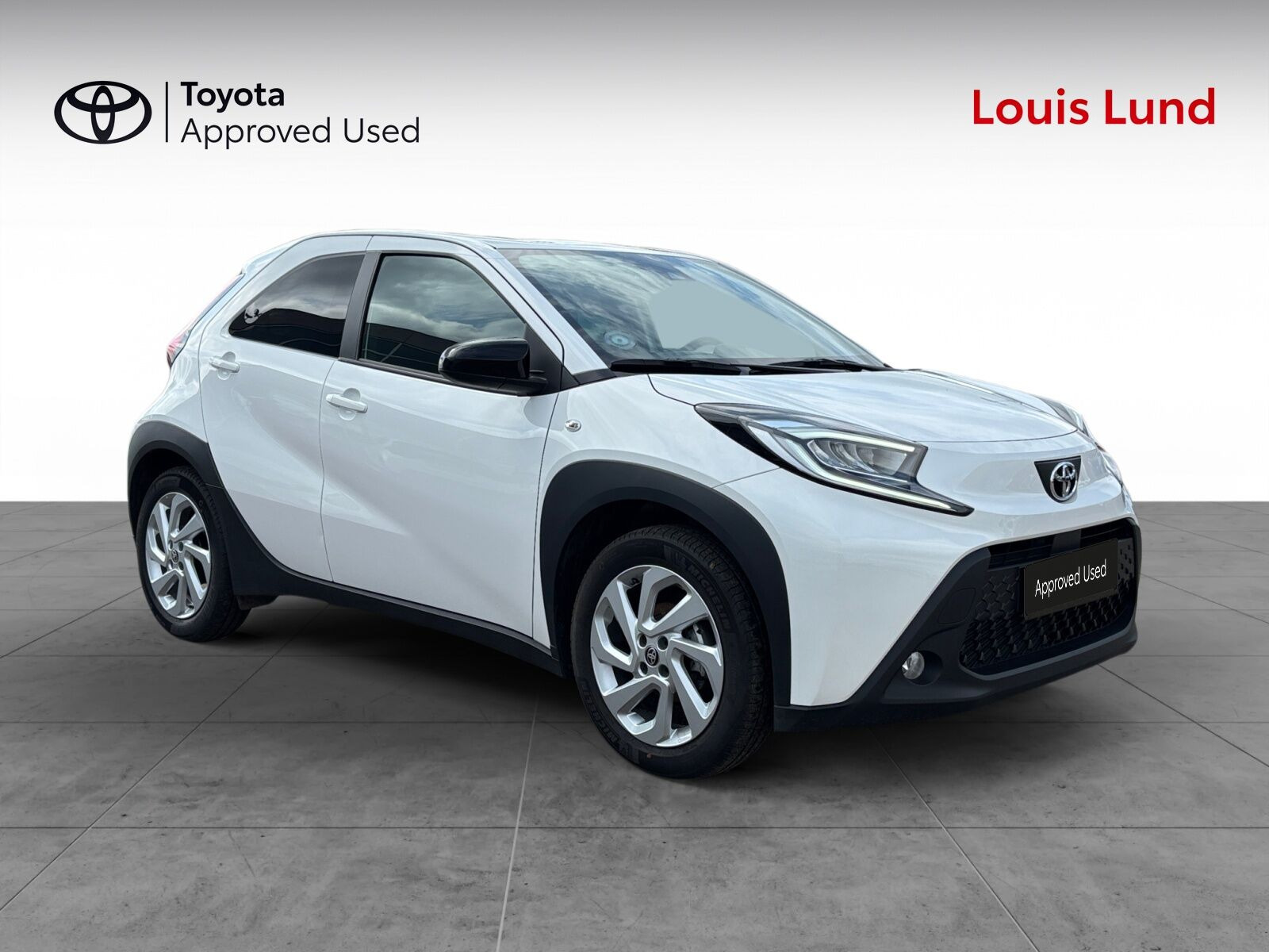 Hvid Toyota Aygo X fra 2025