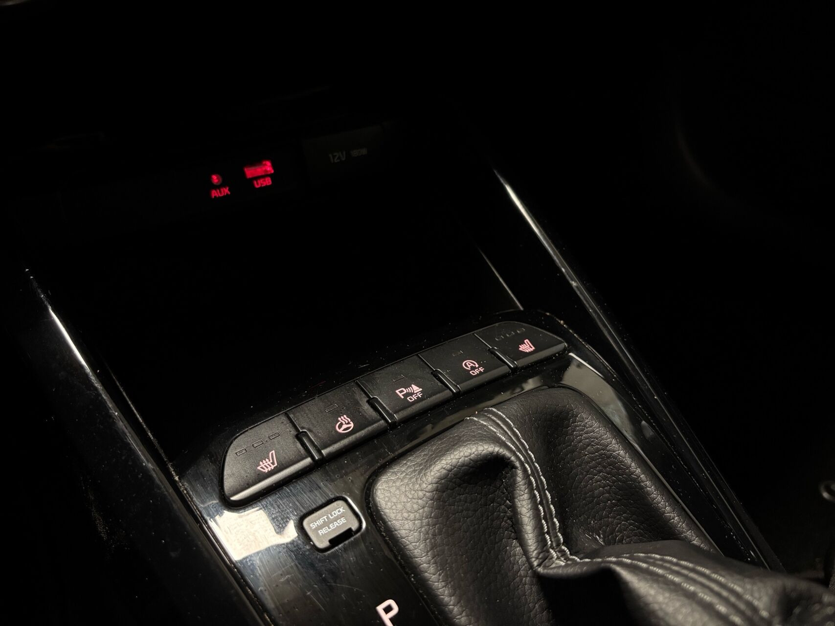 Blå Kia Rio fra 2019