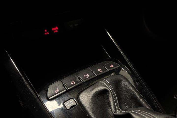Blå Kia Rio fra 2019