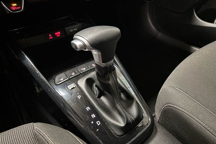 Blå Kia Rio fra 2019