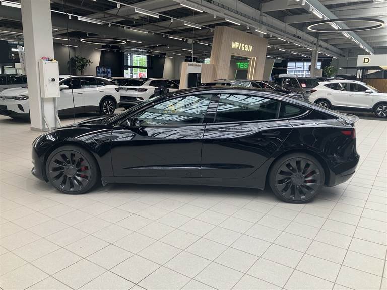 Tesla Model 3 EL Performance AWD 513HK Aut.