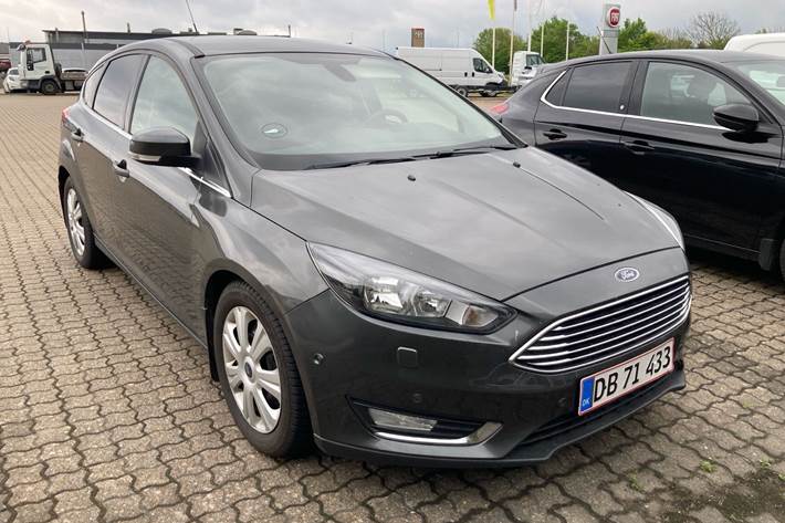 Sort Ford Focus fra 2014