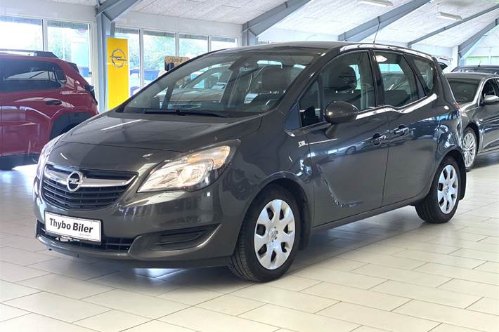 Grå Opel Meriva fra 2014 set udefra