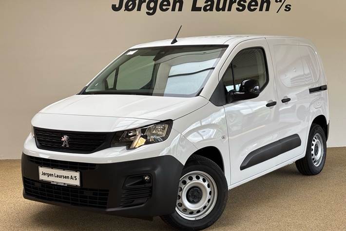 Hvid Peugeot e-Partner fra 2025