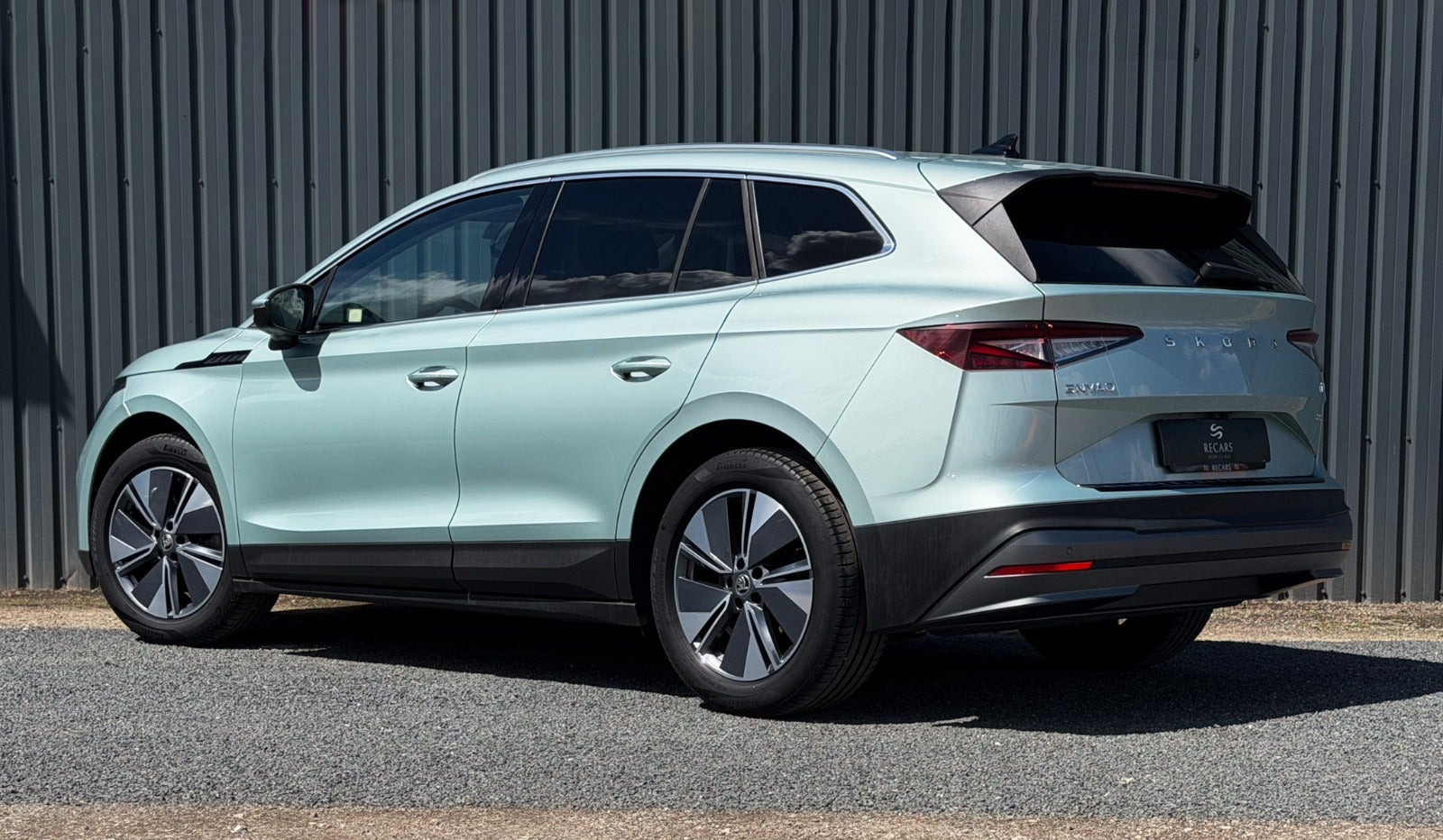 Grøn Skoda Enyaq fra 2022