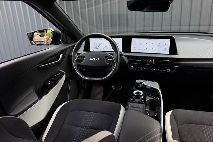 Sort Kia EV6 fra 2024