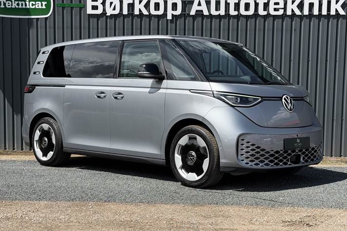 Sølv VW ID.Buzz fra 2024 set udefra
