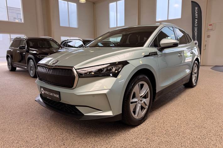 Turquoise Skoda Enyaq fra 2021