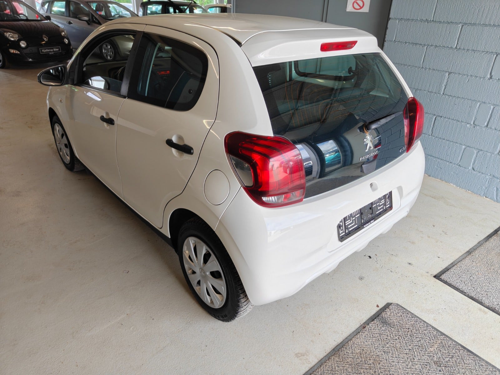 undefined Peugeot 108 fra 2014