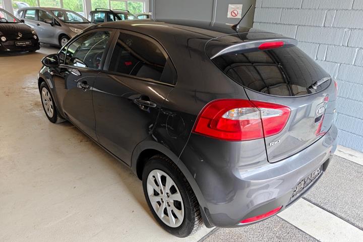 undefined Kia Rio fra 2014