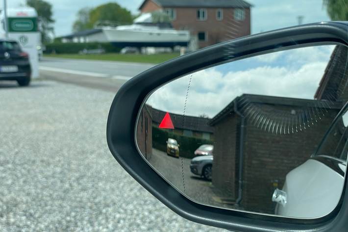 Hvid Mercedes CLA250+ fra 2026
