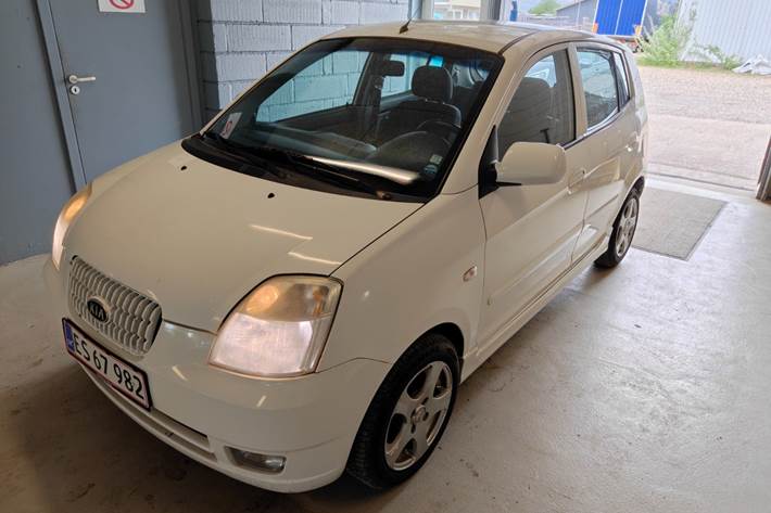 Gul Kia Picanto fra 2006