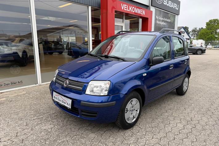 Blå Fiat Panda fra 2008