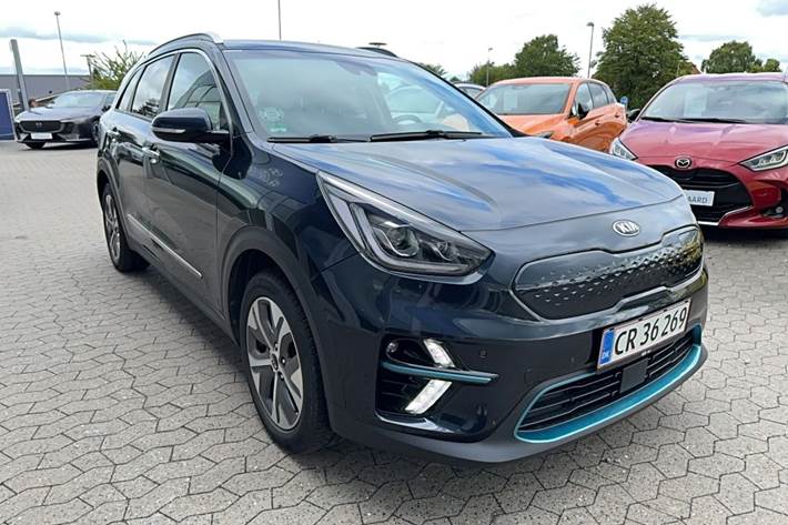 Blå Kia e-Niro fra 2020