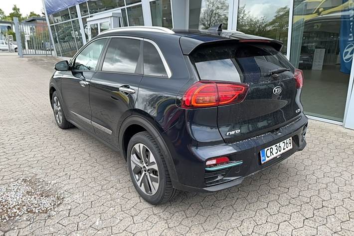 Blå Kia e-Niro fra 2020