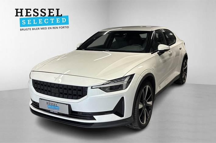 Hvid Polestar 2 fra 2022 set udefra