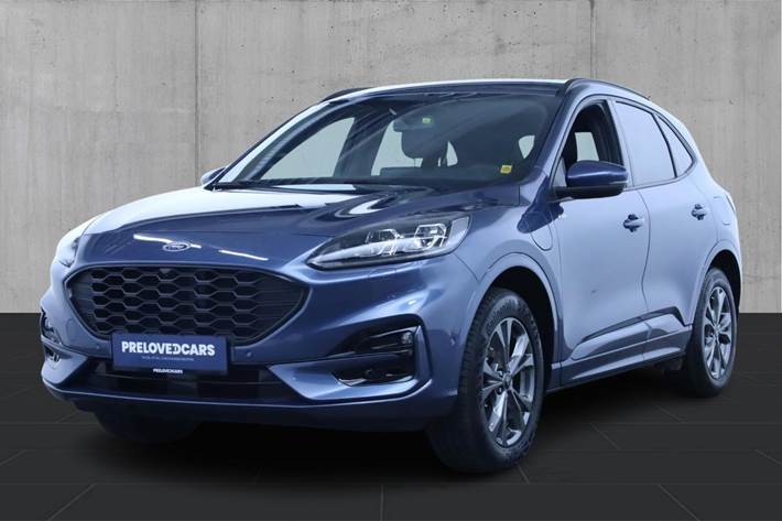Blå Ford Kuga fra 2023