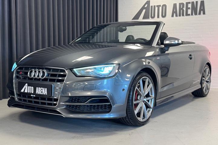 Grå Audi S3 fra 2015
