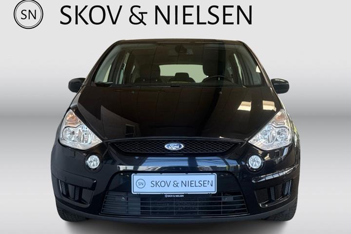Sort Ford S-MAX fra 2010