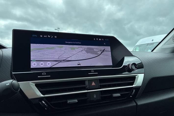 Blå Citroën ë-C4 X fra 2025