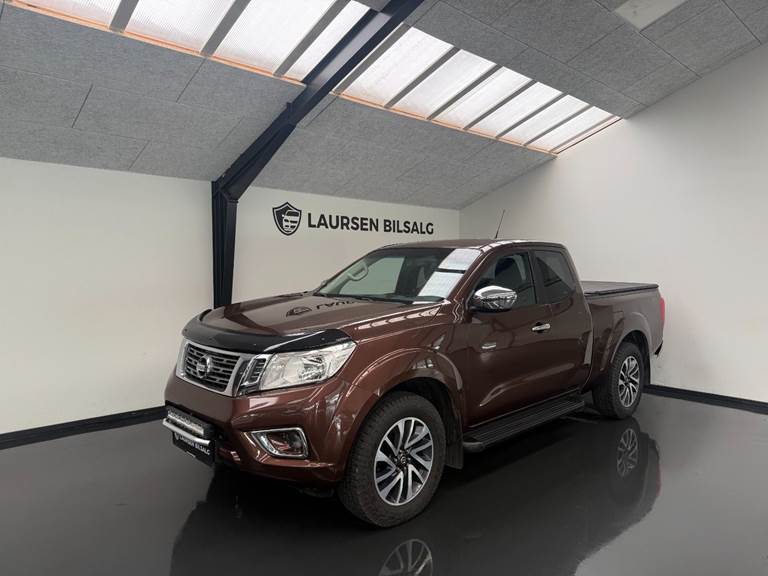 Nissan Navara 2,3 dCi 160 King Cab Visia