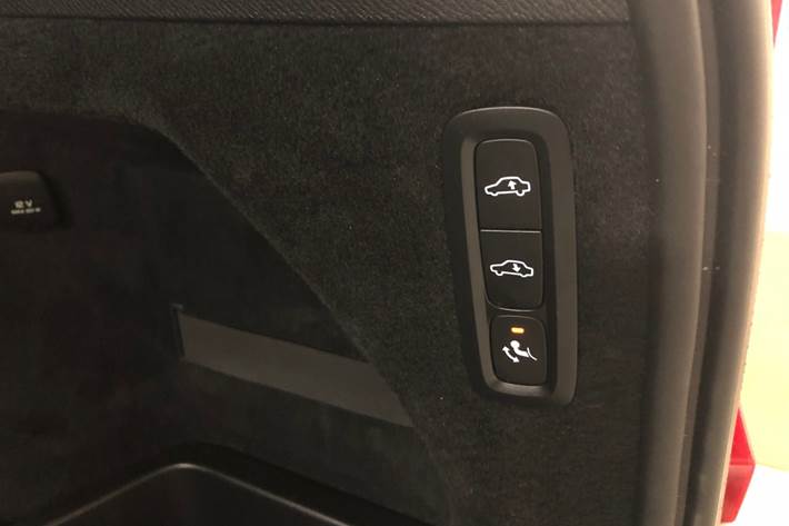 Hvid Volvo XC90 fra 2017